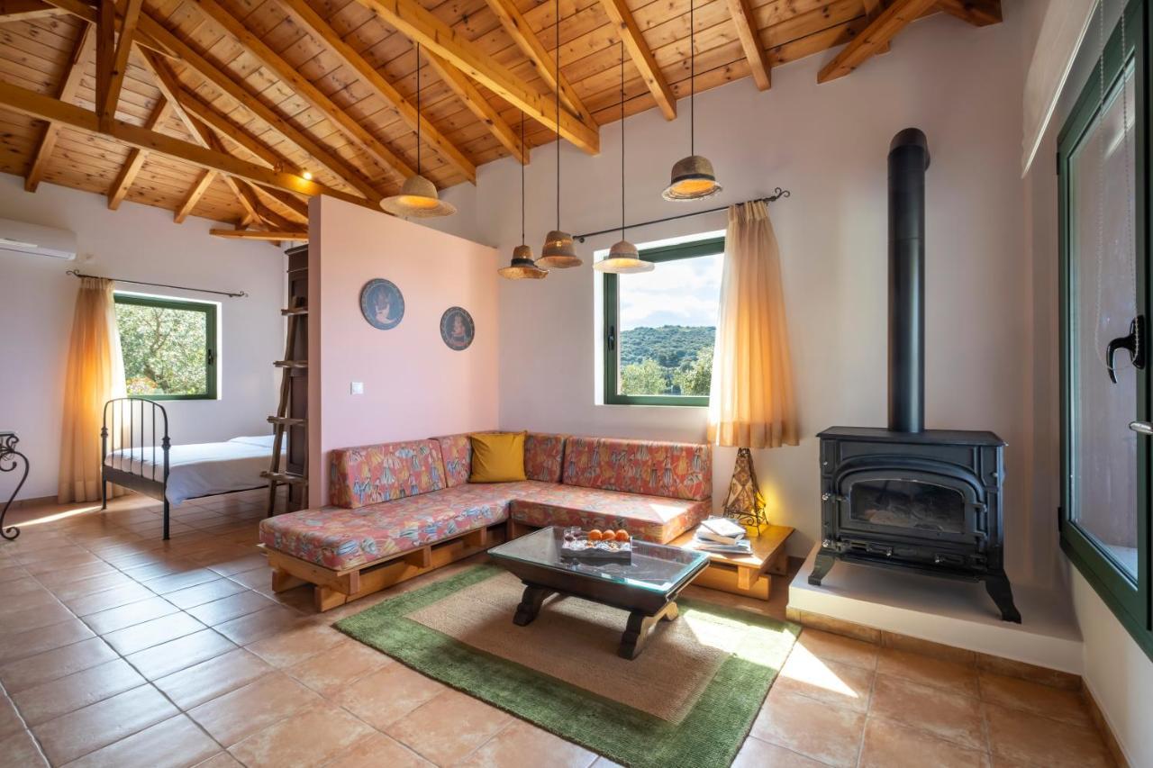 Chamaloni Cottages فينيكونتا المظهر الخارجي الصورة